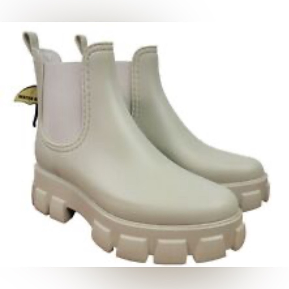 Jeffery Campbell Lug Sole platform rain boots . NWT